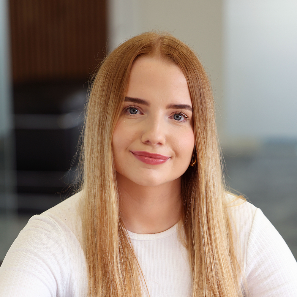 Lowri Nelson